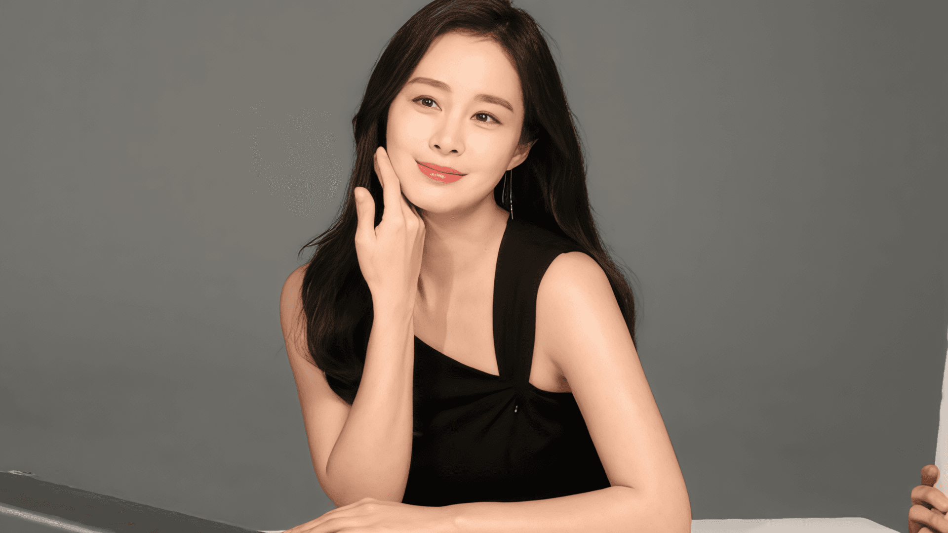 김태희, 서울 한남더힐 아파트 매각…시세차익 85억 원 화제