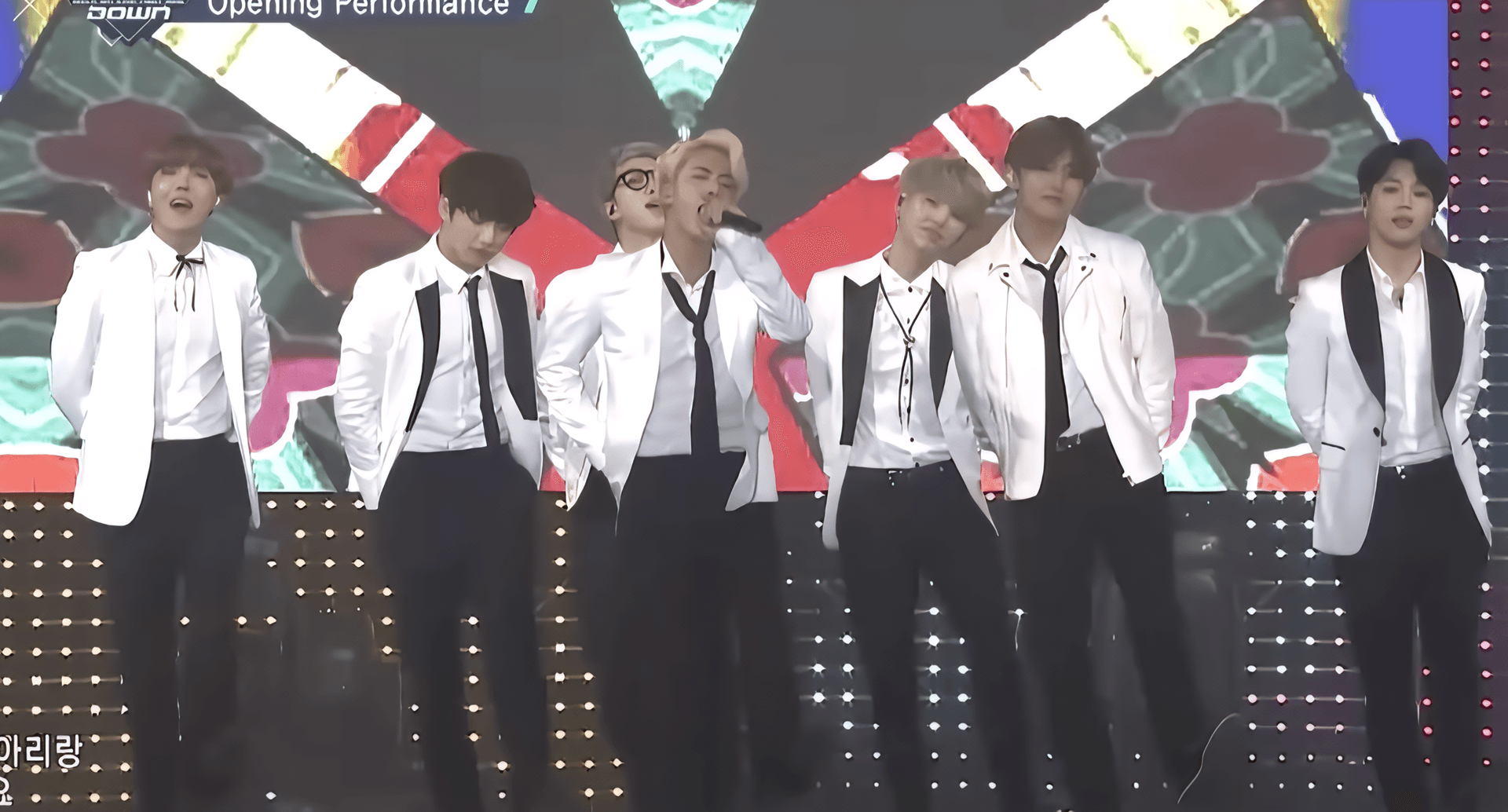 BTS Buka Penjualan Tiket Live Viewing Tur Dunia ARIRANG di 80 Negara dan 3.800 Bioskop