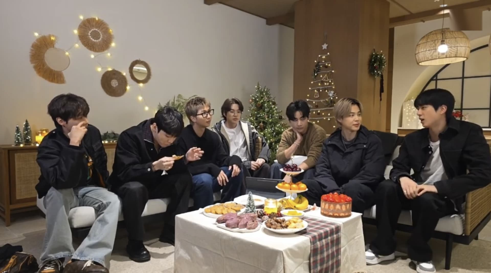 Seoul chua tung lam dieu nay ke tu World Cup — Tat ca la vi BTS
