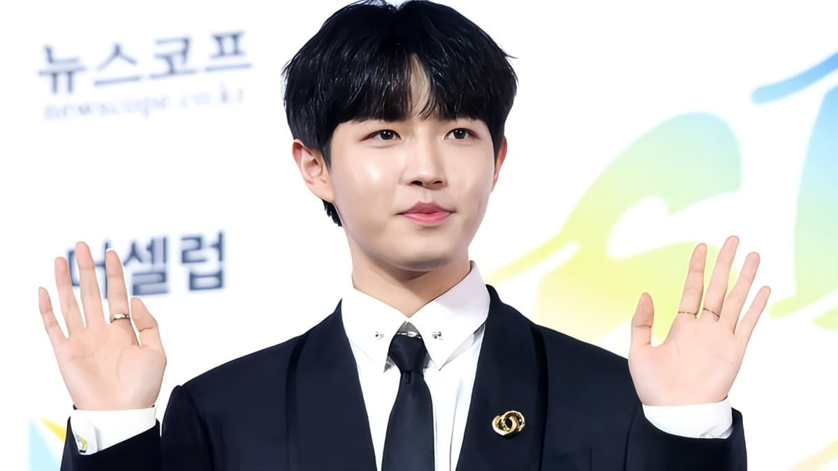 워너원 출신 김재환, 전역 후 테라리움 만들기로 찾은 힐링