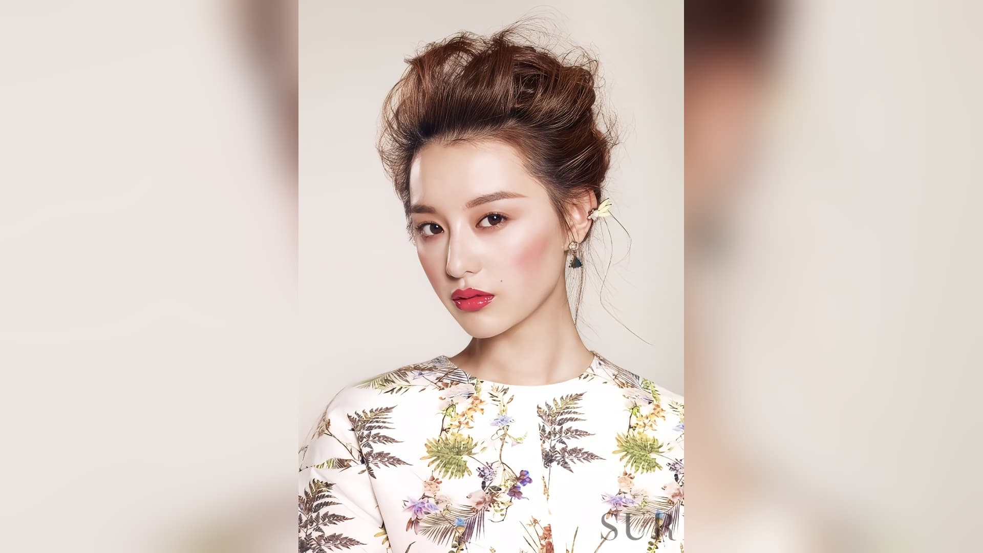 Kim Ji-won sorprende con un audaz corte bob en su editorial de belleza antes de Doctor X