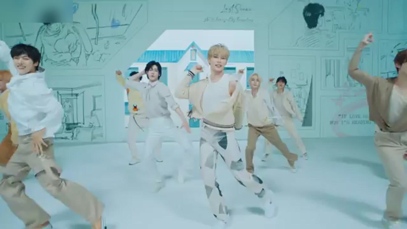 Sung Hanbin ZEROBASEONE Curi Perhatian di Acara Peluncuran Brand Parfum Mewah CREED