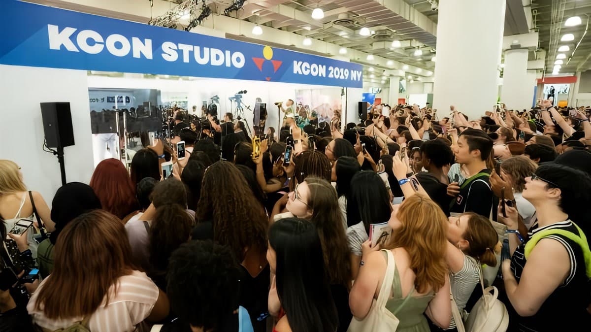 KCON Japan 2026 Siap Mendefinisikan Ulang Festival K-Pop