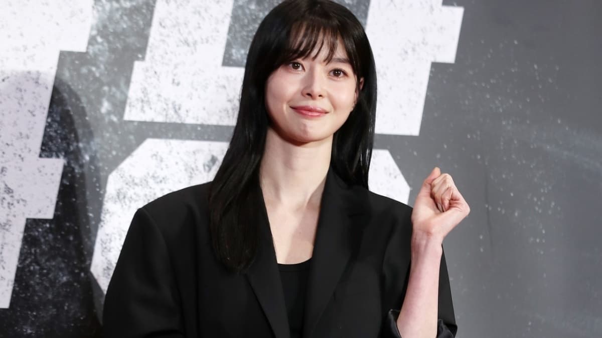 Kwon Nara Surprises Fans With Return to Ghost Studio