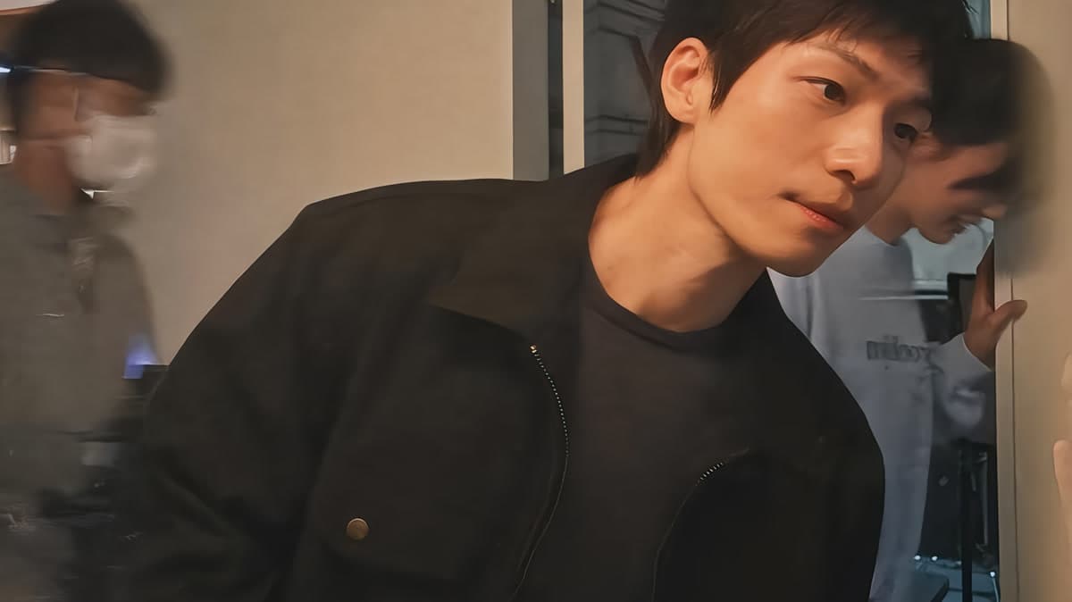 Wi Ha-joon at a press interview for tvN drama Siren Kiss — Tenasia