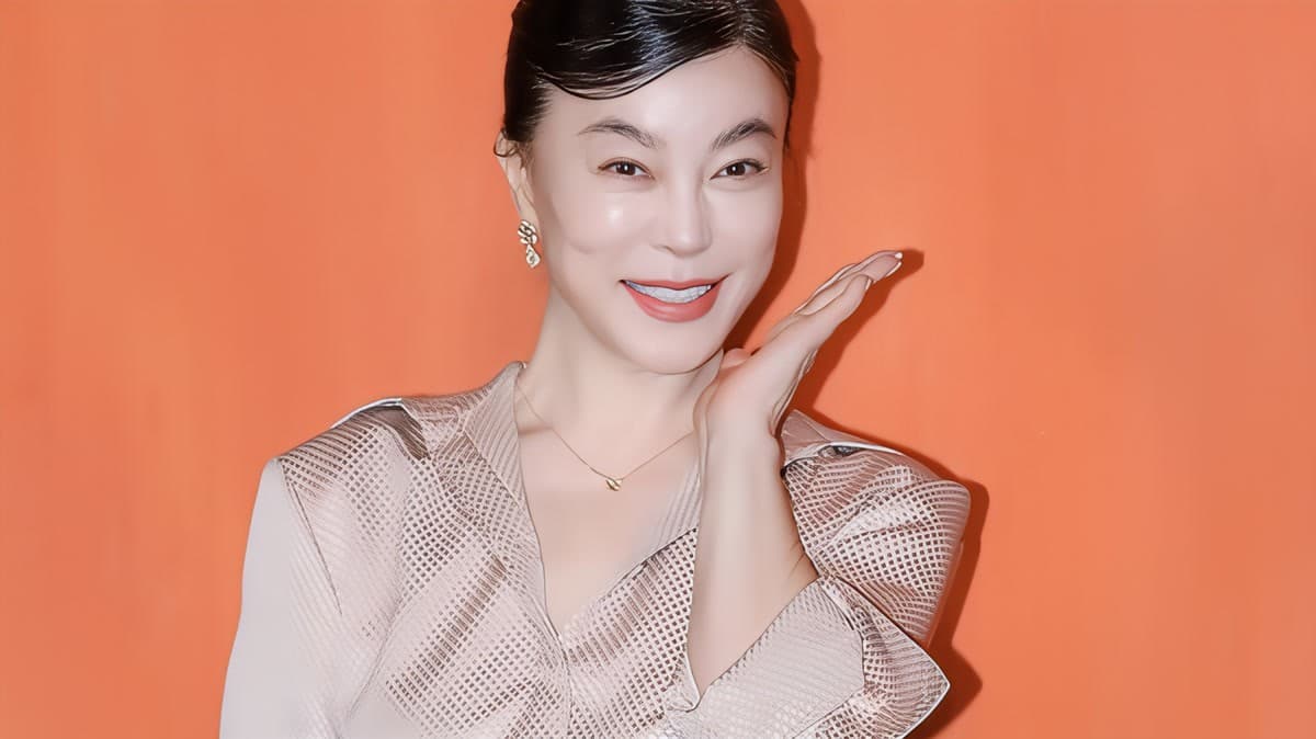 최화정, 어린 시절 길 잃었던 기억 공개 — 당시에도 태연했던 그 모습이 팬들 마음 사로잡다