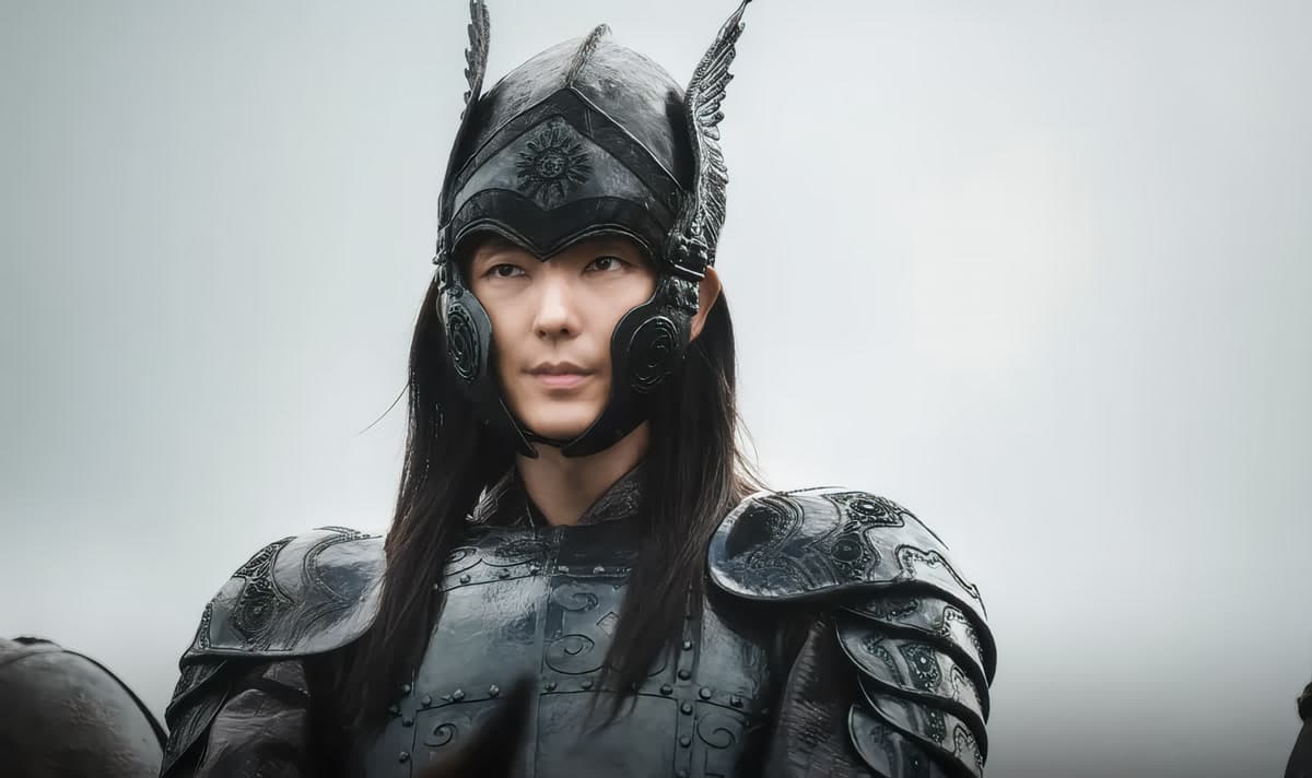 Lee Jun-ki in Arthdal Chronicles Season 2: The Sword of Aramun — his last major Korean drama role before Kidnap Game