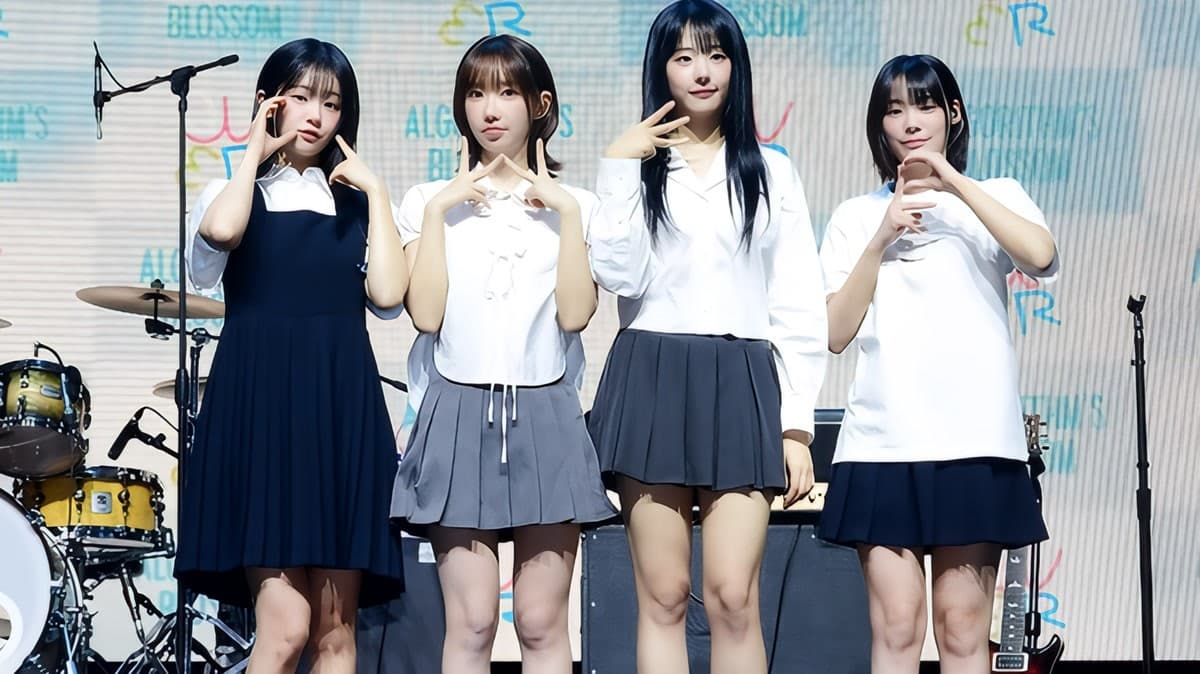 CEREMONY de QWER y la Graduación del Experimento Más Audaz del K-Pop