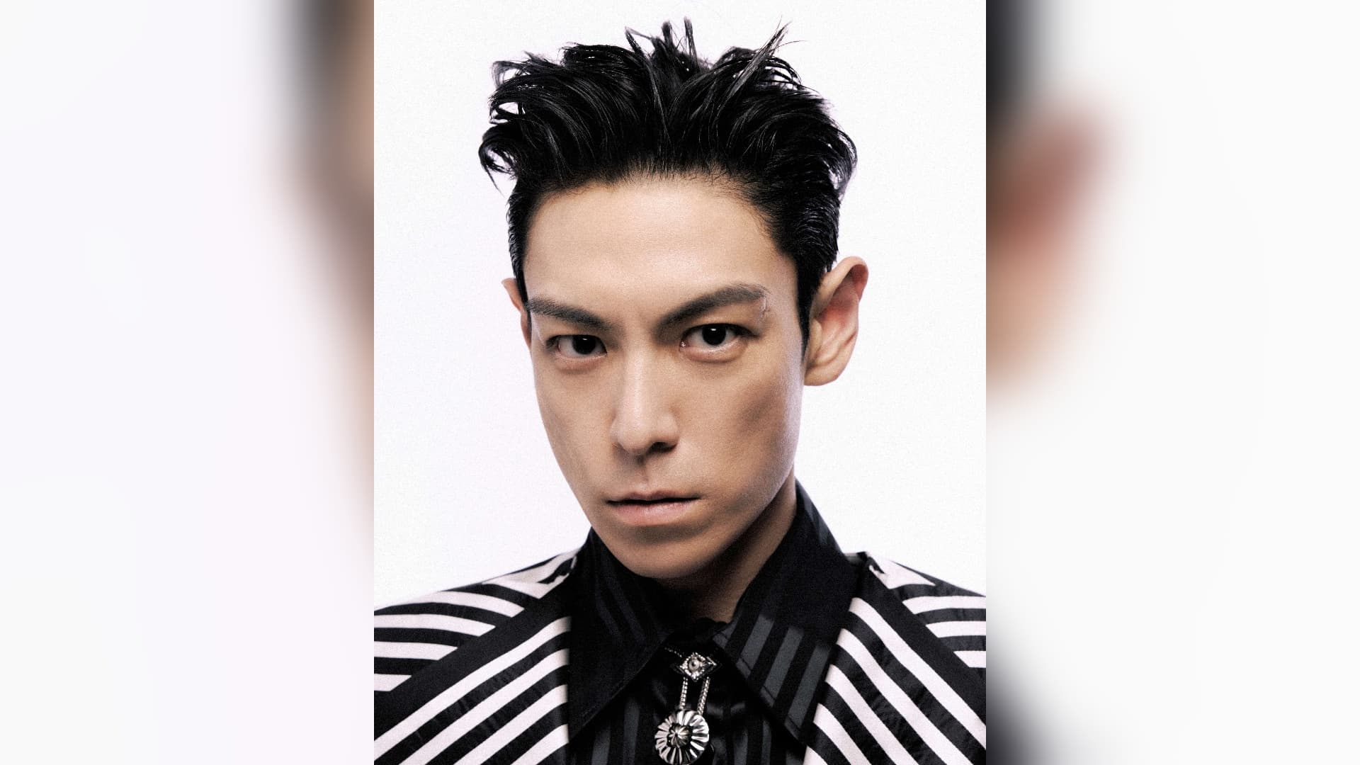 탑