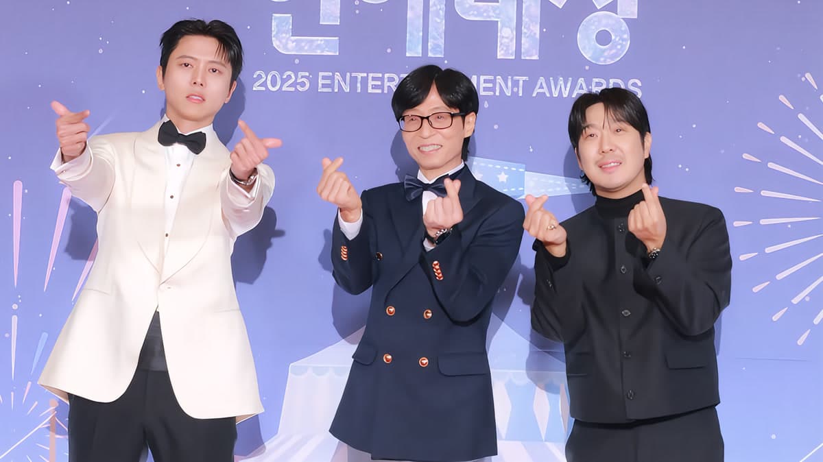 Joo Woo-jae, Yoo Jae-suk, and Haha at the 2025 MBC Entertainment Awards — the anchor cast of Hangout with Yoo (놀면 뭐하니?)