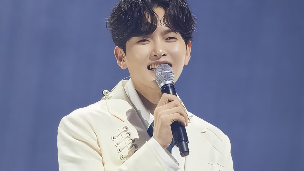 Super Junior's Ryeowook performing at his solo concert in 2024