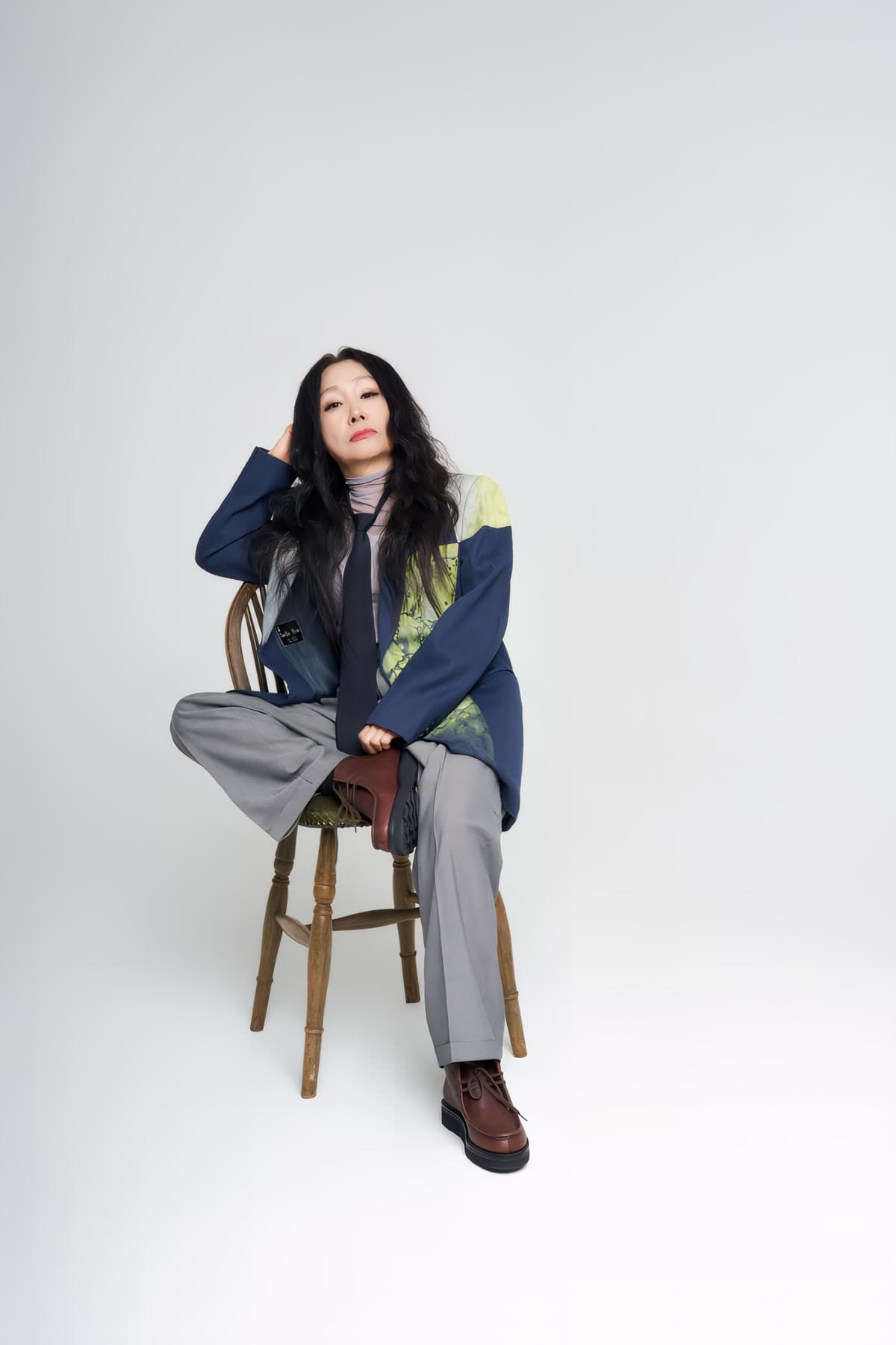 Han Young-ae, known as the Witch of Sound, celebrates 50 years as one of South Korea's most iconic vocalists