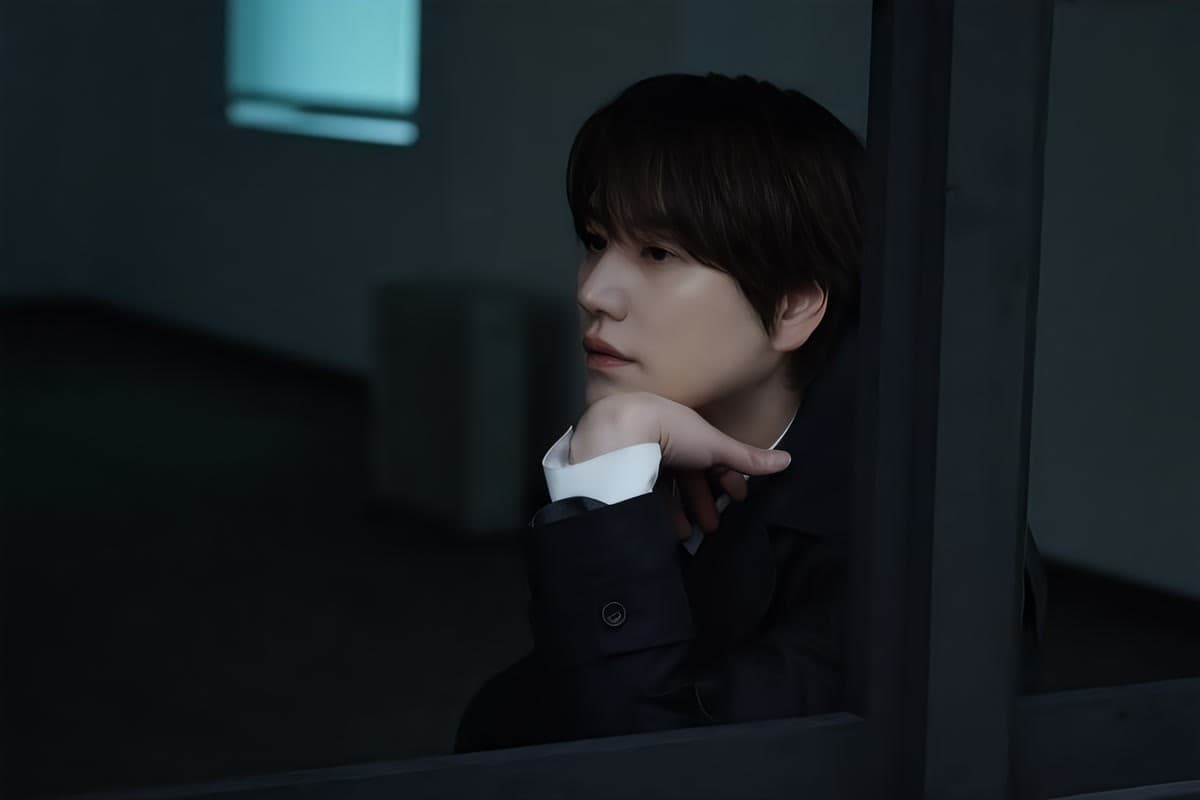 Kyuhyun of Super Junior in a promotional image for Death Note: The Musical at Seoul's D-cube Arts Center