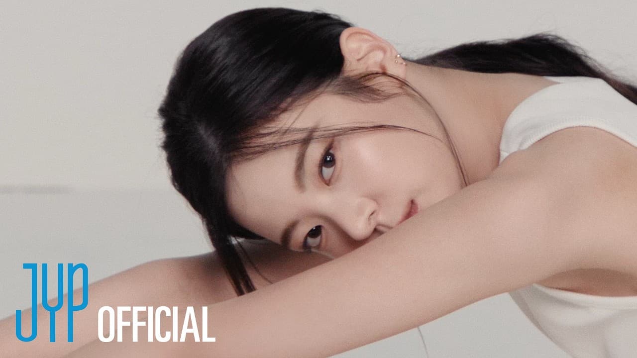ITZY teaser for upcoming mini album 'Motto' — YouTube: JYP Entertainment