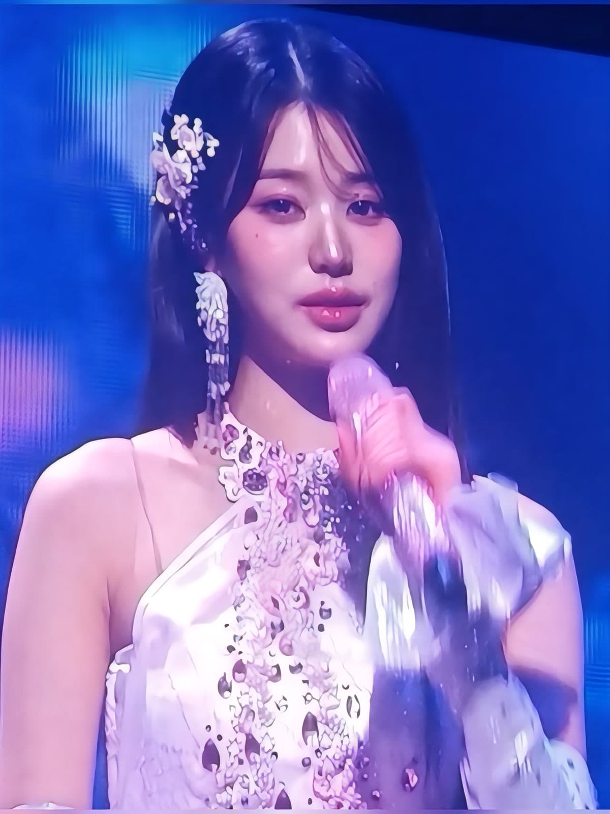 IVE Wonyoung performing at the group's SHOW WHAT I HAVE concert in 2024
