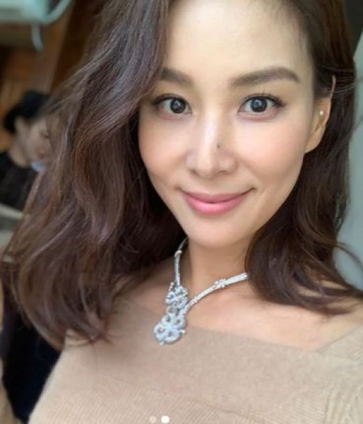 고소영의 ‘학원 없는 육아’가 화제가 된 이유