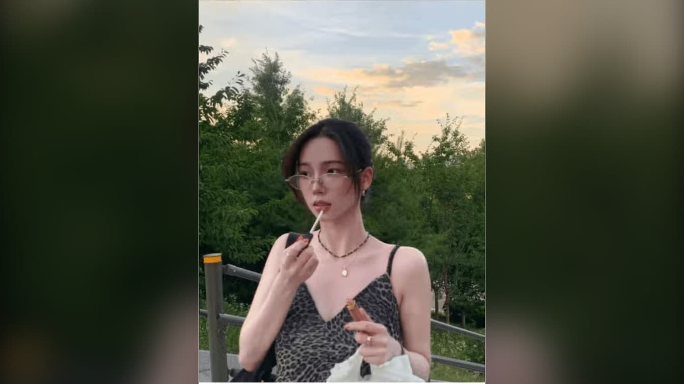 Foto Musim Panas Karina Menampilkan Sisi yang Lebih Kuat