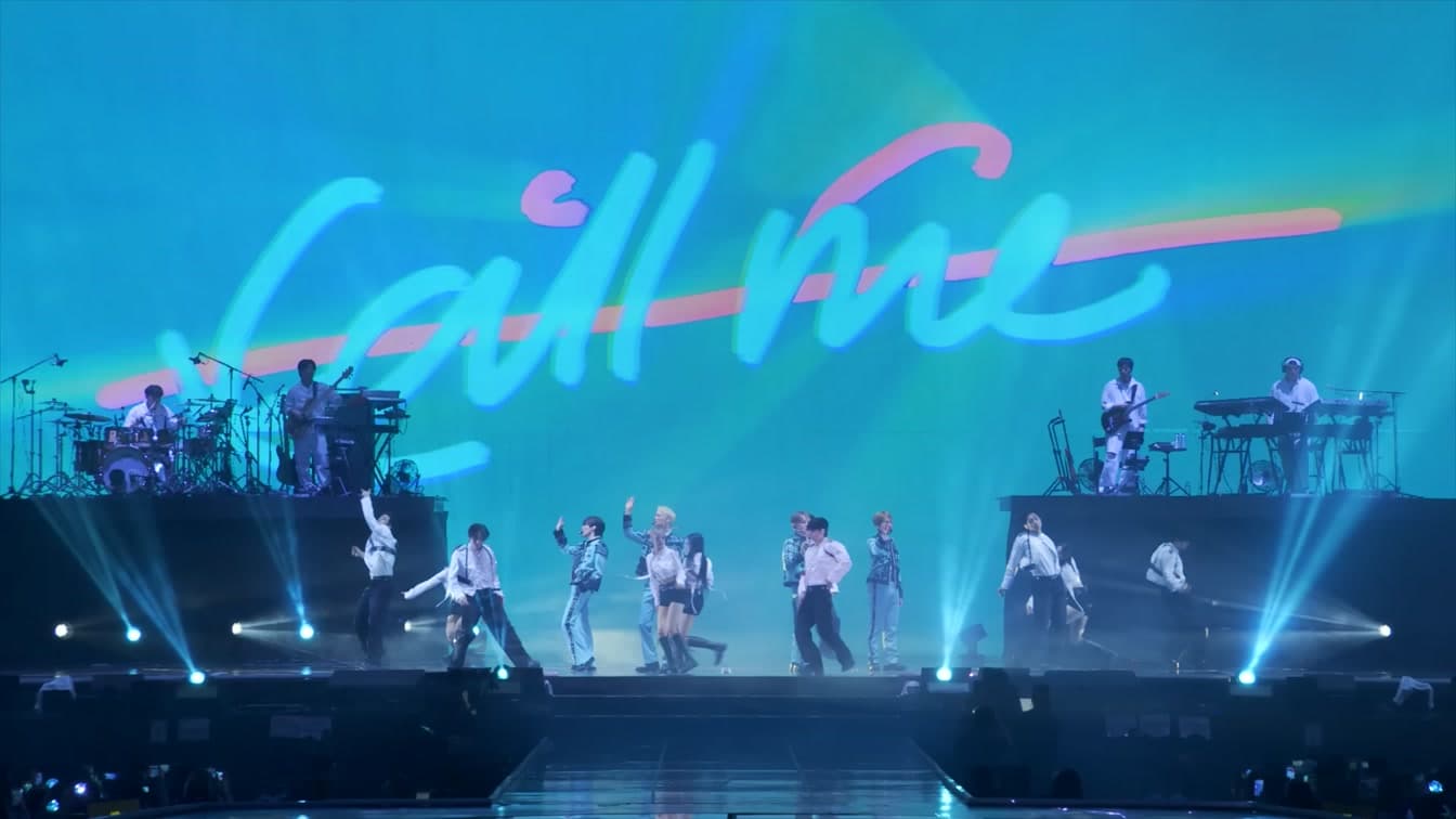 SHINee WORLD VII E.S.S.A.Y: Concert kỷ niệm 17 năm mở màn với giọng hát của Jonghyun và nhạc mới