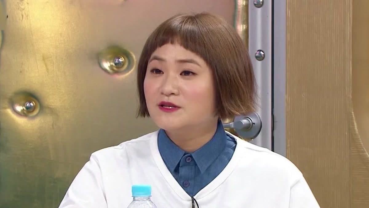 Kim Shin-young speaks candidly on a Korean variety show — YouTube: MBCentertainment