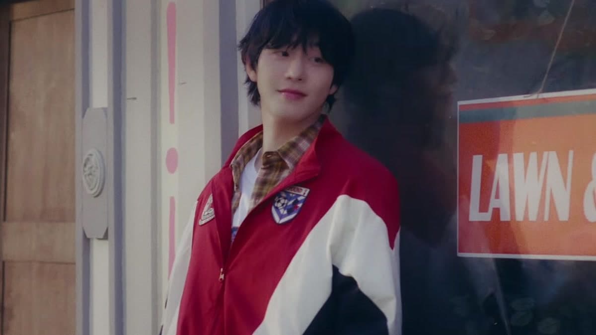 Ahn Hyo-seop and Khalid Build a U.S. Radio Signal