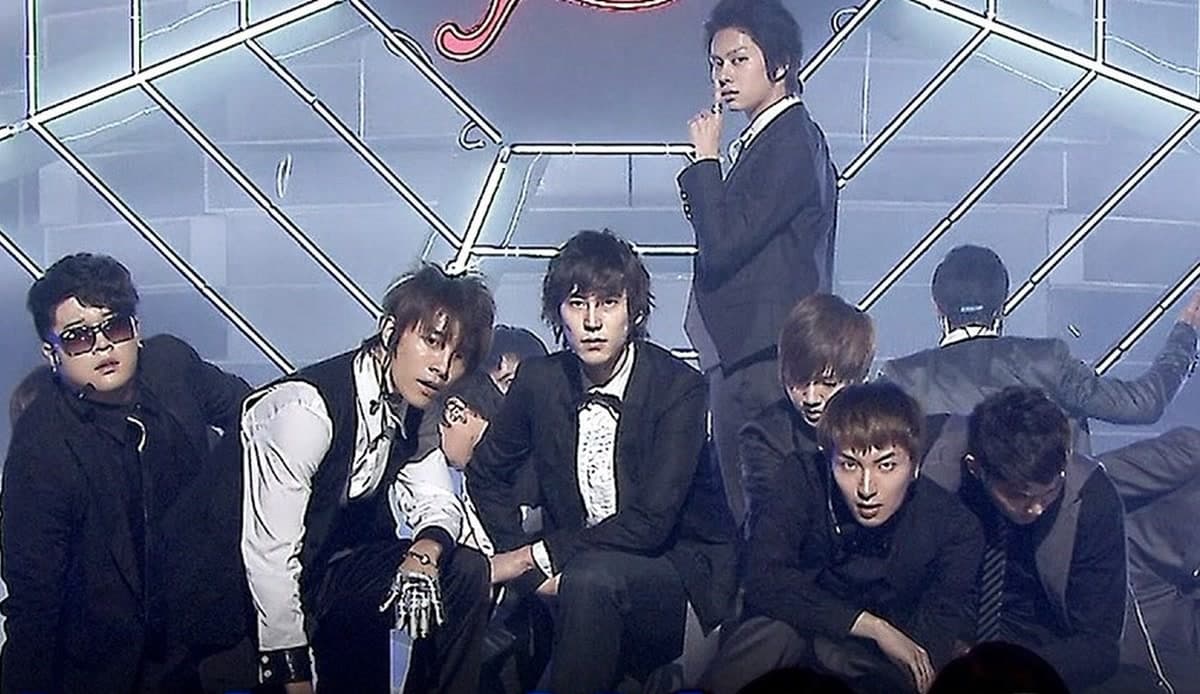 Super Junior's 21-Year Stage Legacy Returns