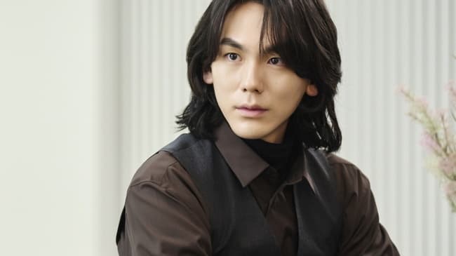 Jung E Chan Buat Debut Lakonan Utama dalam Thriller Perubatan Pertama Penulis Im Sung Han 'Doctor Shin'