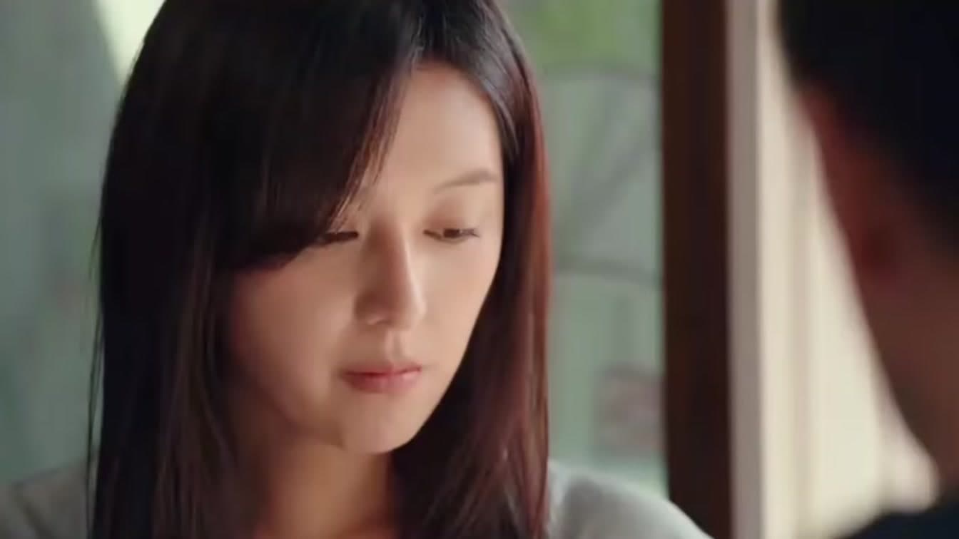 A hospital ward — the setting of Resident Playbook, tvN's spring 2025 medical K-drama