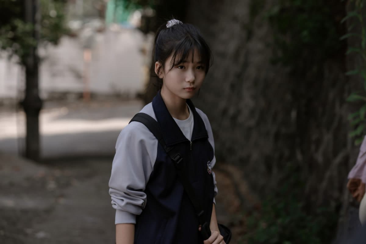 임수정이 힘 보탠 미스터리 영화 '그림자 아이'에 쏠린 관심
