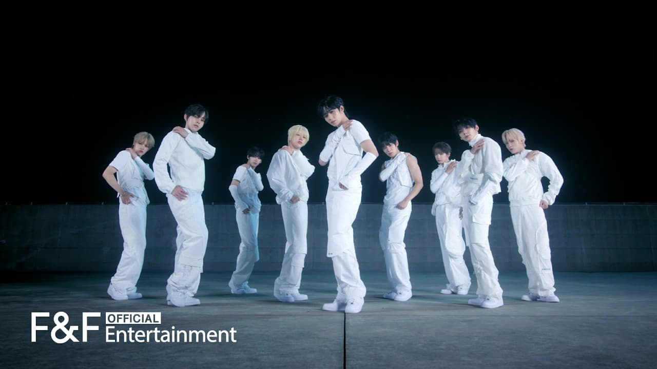 AHOF in the official YouTube thumbnail for RUN TO YOU. Photo: AHOF official YouTube channel