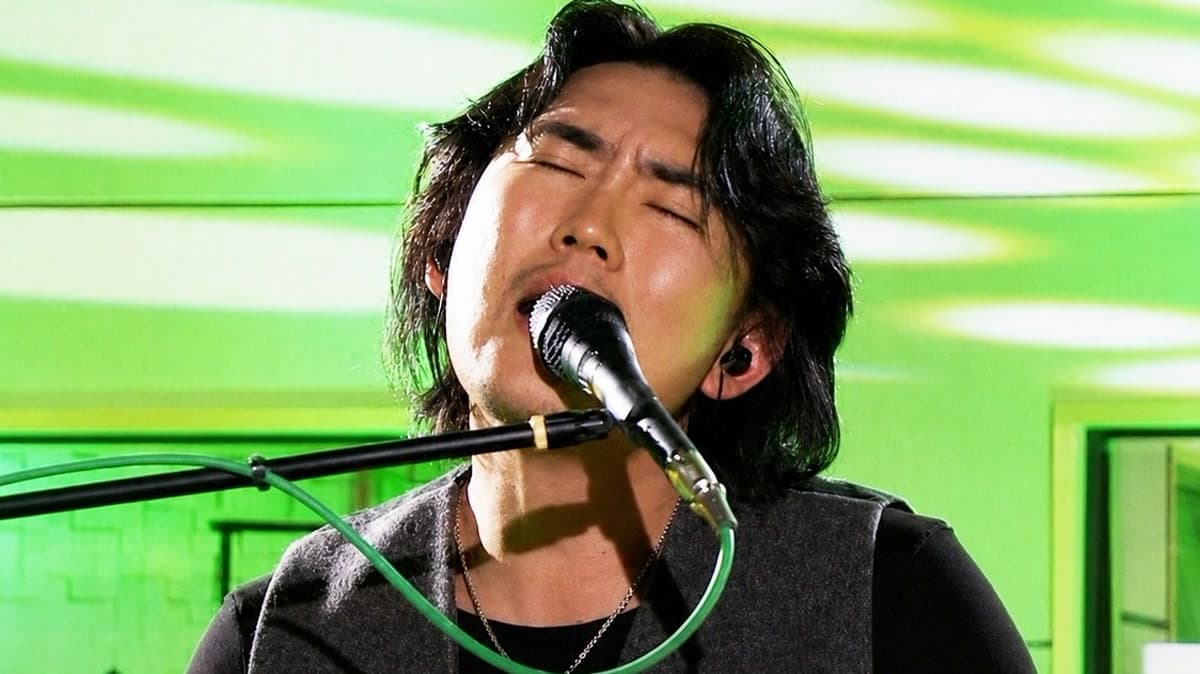 MBC Revisits Lee Seung-chul’s Vocal Legacy